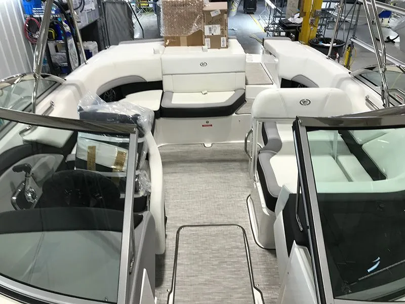 Slide: The Image of Cobalt 220S 2024 - 4