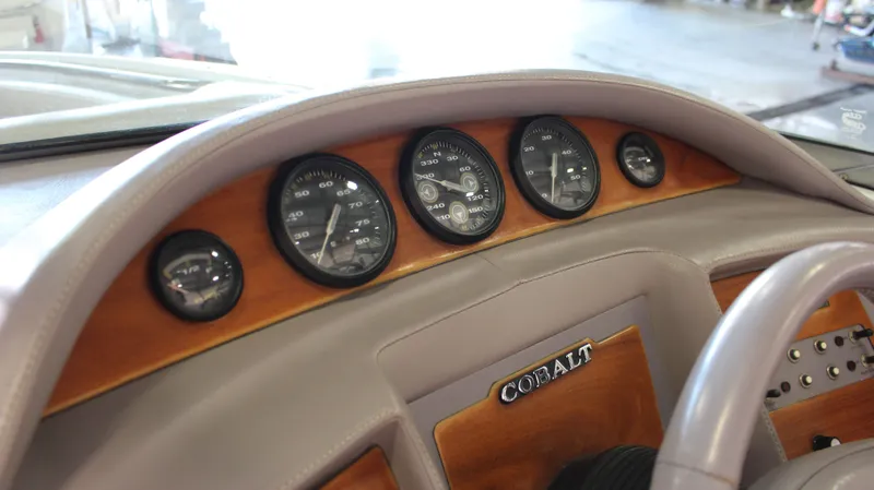 Slide: The Image of Cobalt 252 1996 - 28