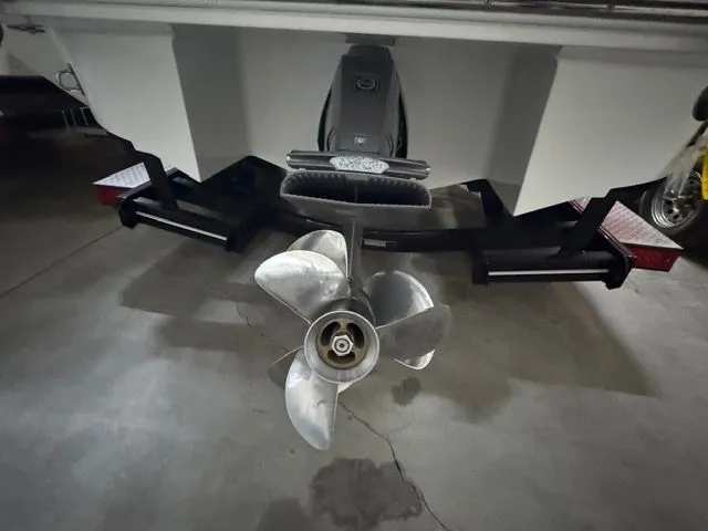 Slide: The Image of Cobalt R3 2016 - 23