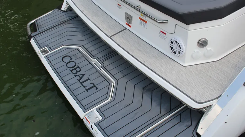 Slide: The Image of Cobalt R33 2025 - 45