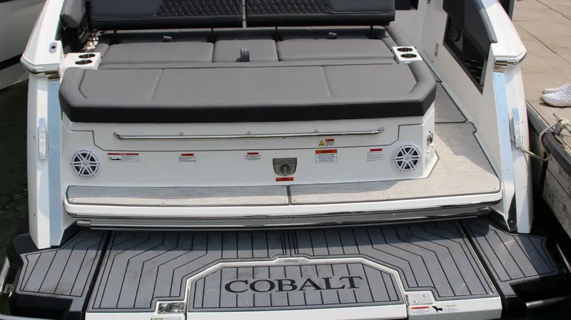 Slide: The Image of Cobalt R33 2025 - 46