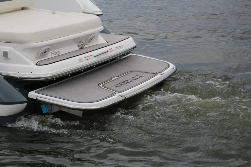 Slide: The Image of Cobalt R35 2021 - 21