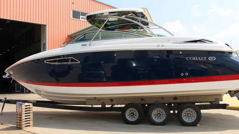 Slide: The Image of Cobalt R35 2017 - 18