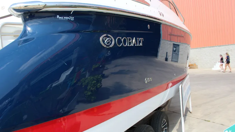 Slide: The Image of Cobalt R35 2017 - 21