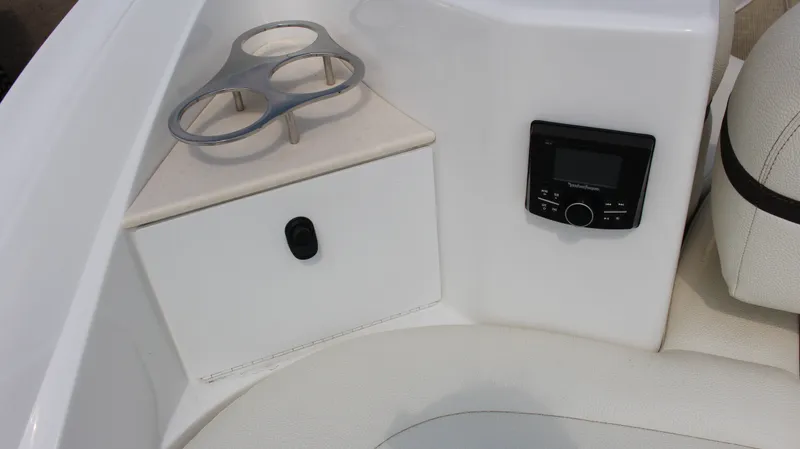 Slide: The Image of Cobalt R35 2017 - 23