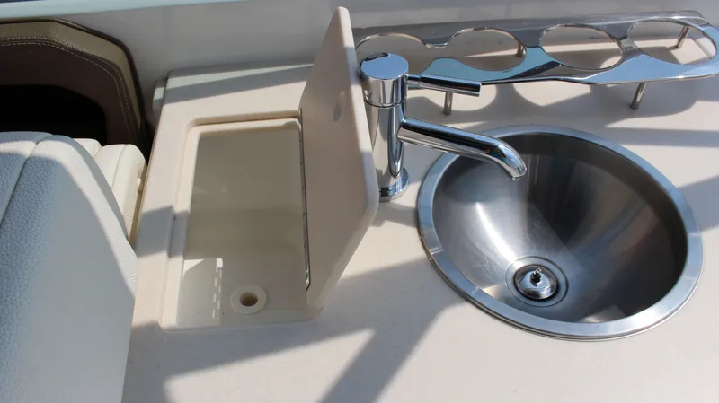 Slide: The Image of Cobalt R35 2017 - 33