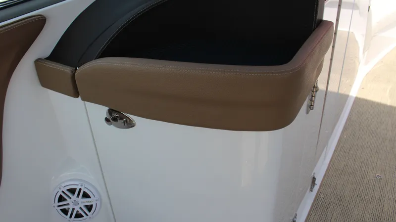 Slide: The Image of Cobalt R35 2017 - 37