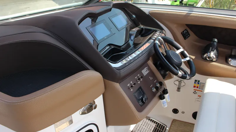 Slide: The Image of Cobalt R35 2017 - 38