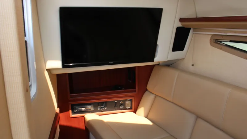 Slide: The Image of Cobalt R35 2017 - 44