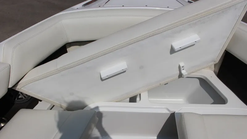 Slide: The Image of Cobalt R35 2017 - 48