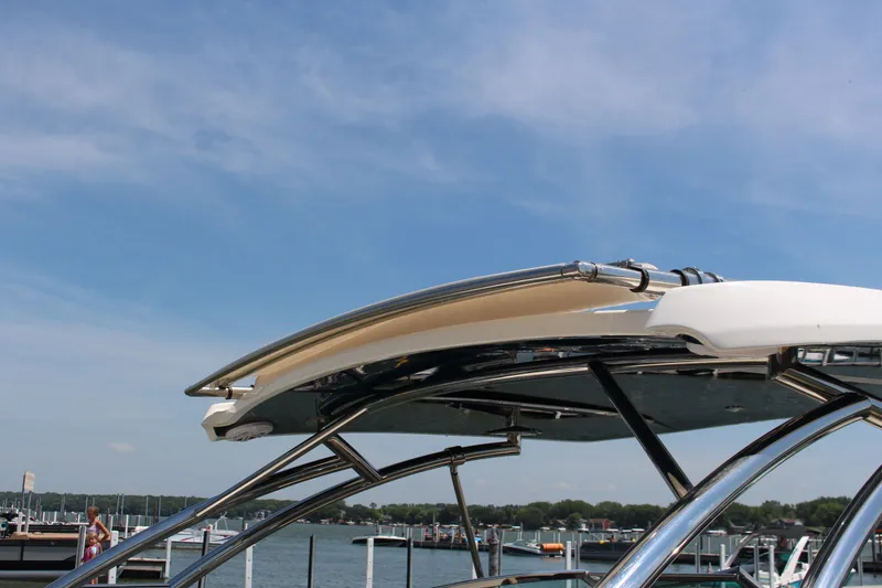 Slide: The Image of Cobalt R35 2017 - 73