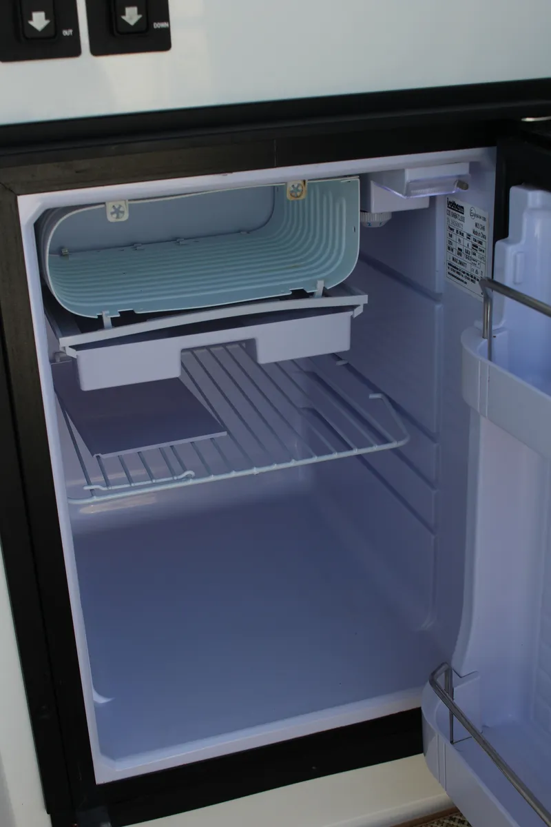 Slide: The Image of Cobalt R35 2017 - 81