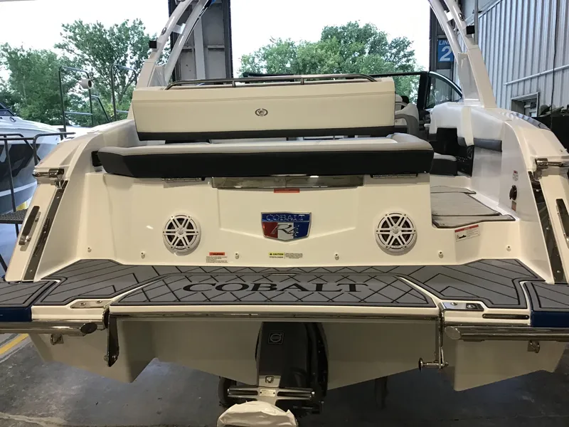 Slide: The Image of Cobalt R4 2025 - 4