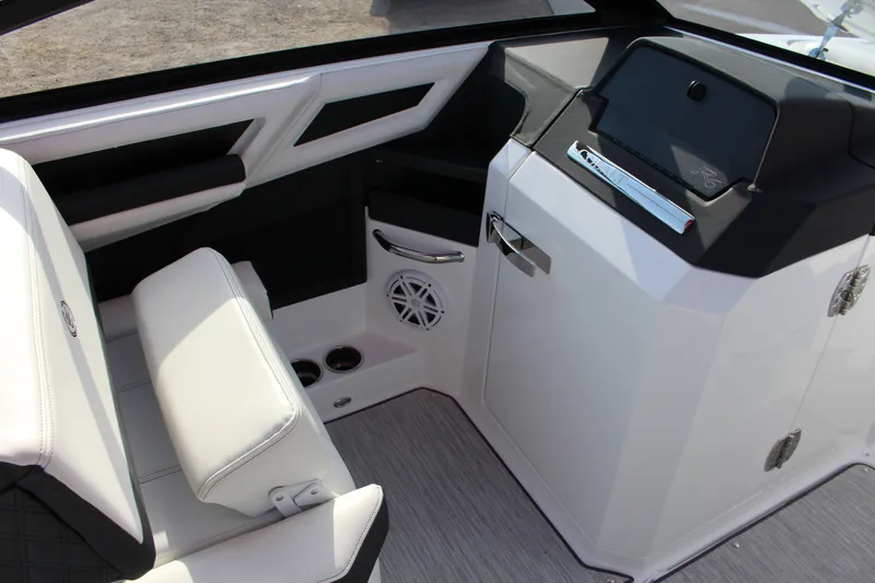 Slide: The Image of Cobalt R6 2026 - 28