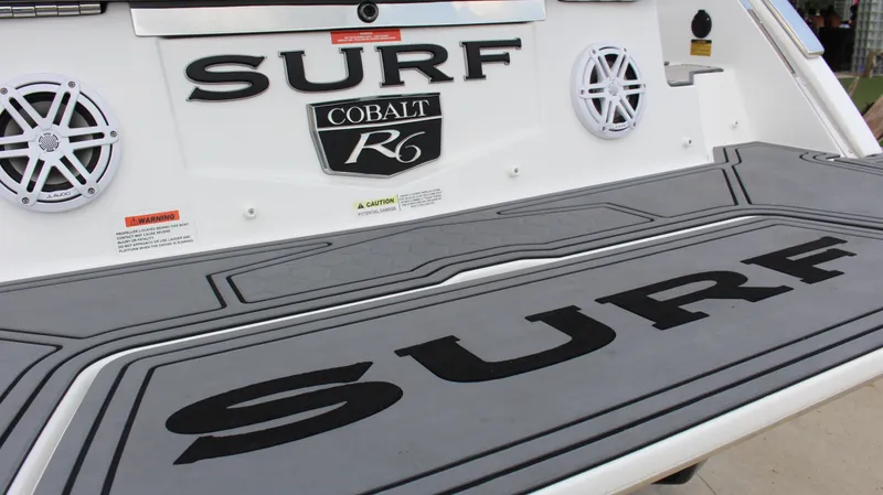 Slide: The Image of Cobalt R6 Surf 2024 - 8