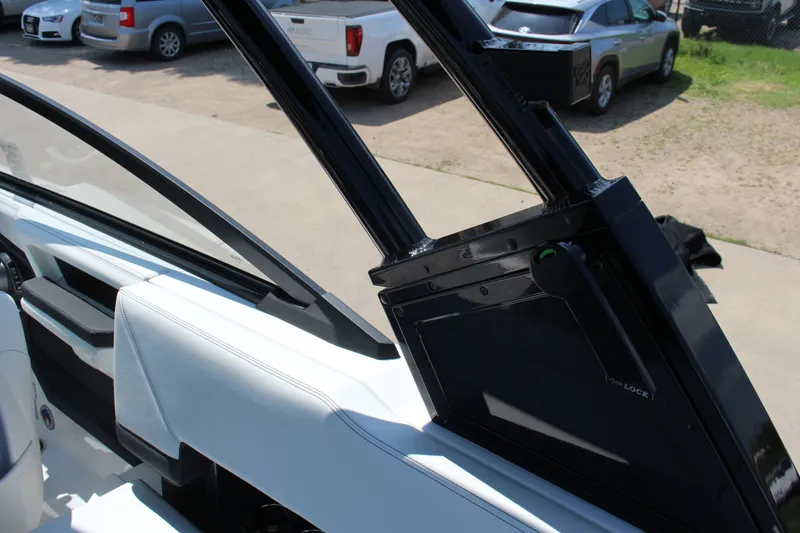 Slide: The Image of Cobalt R8 2025 - 12