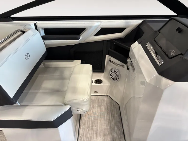 Slide: The Image of Cobalt R8 2026 - 10