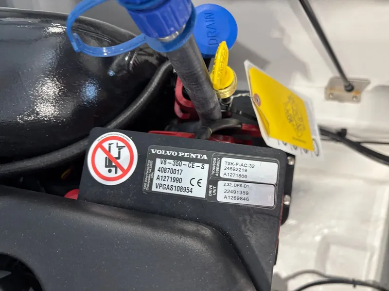 Slide: The Image of Cobalt R8 2026 - 17