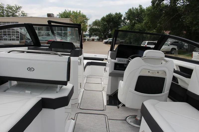 Slide: The Image of Cobalt R8 2025 - 14