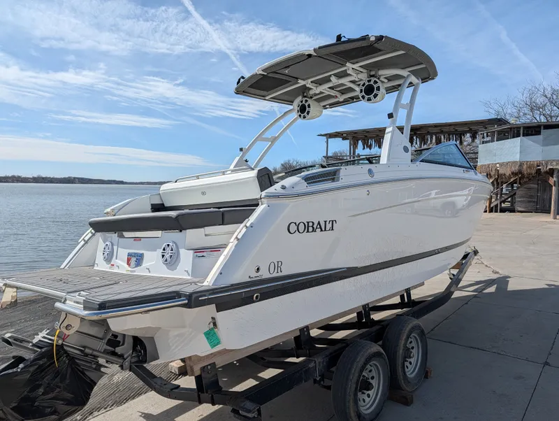 Slide: The Image of Cobalt R8 2023 - 6