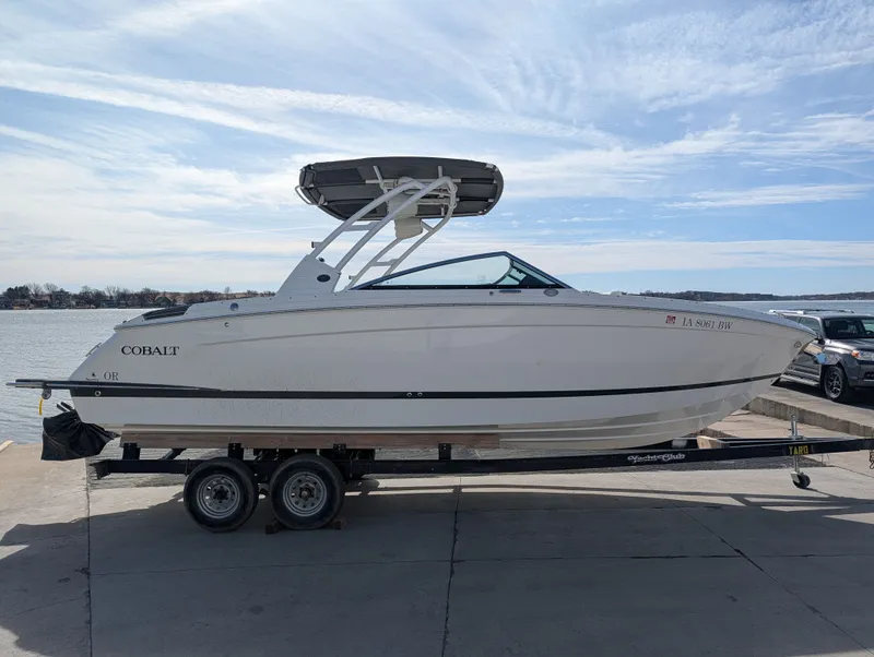 Slide: The Image of Cobalt R8 2023 - 7