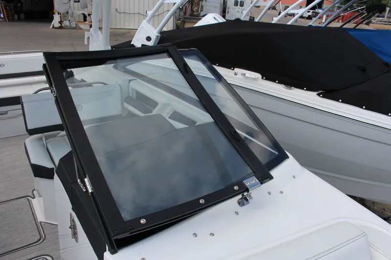 Slide: The Image of Cobalt R8 2025 - 32