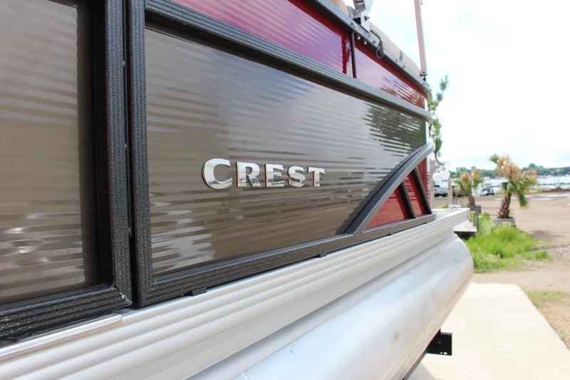 Slide: The Image of Crest Classic LX 220 SLC 2023 - 10