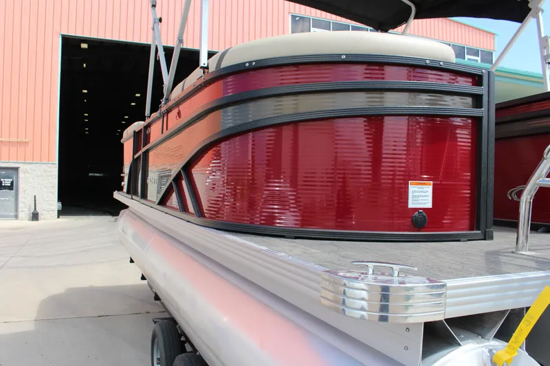 Slide: The Image of Crest Classic LX 220 SLC 2023 - 11