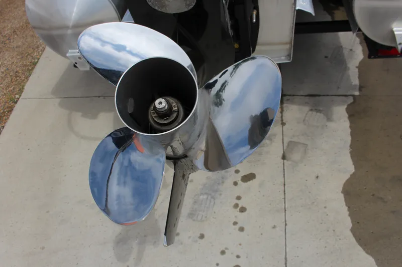 Slide: The Image of Crest Classic LX 220 SLC 2023 - 6