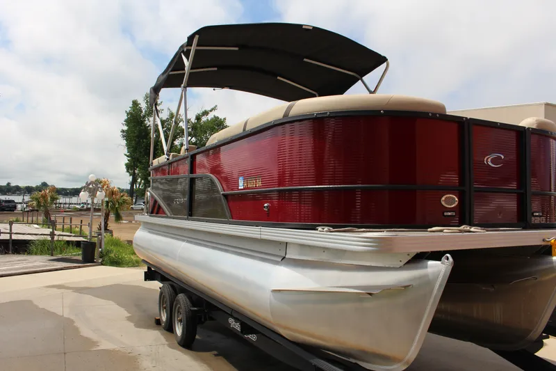 Slide: The Image of Crest Classic LX 220 SLC 2023 - 7