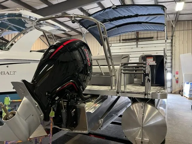 Slide: The Image of Crest Classic LX 240 SLSC 2023 - 4