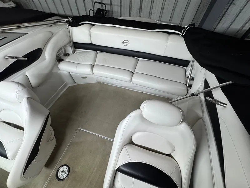 Slide: The Image of Crownline Boats 220 LS 2007 - 6