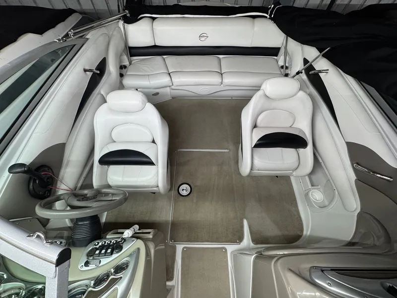 Slide: The Image of Crownline Boats 220 LS 2007 - 9