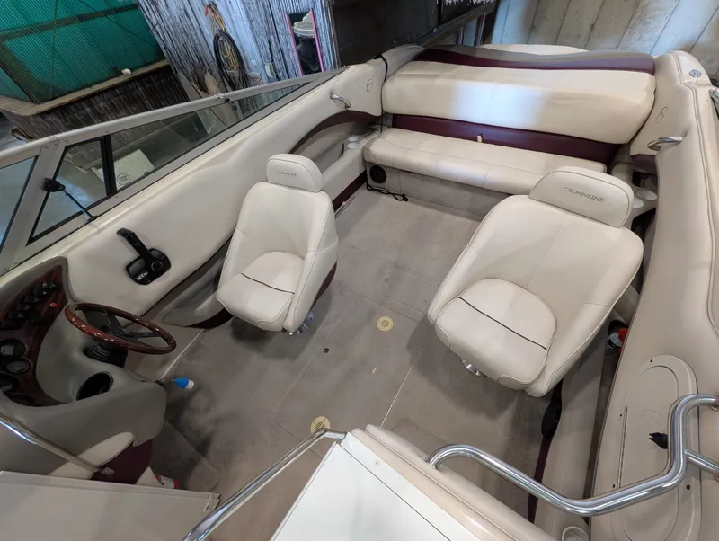 Slide: The Image of Crownline Boats 240 1997 - 8