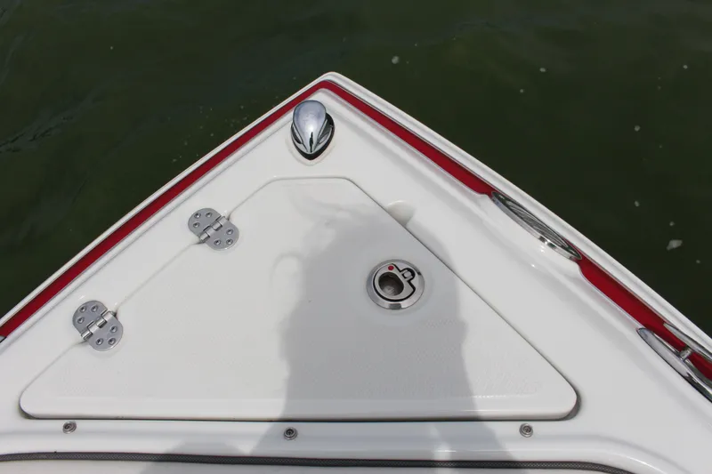 Slide: The Image of Crownline Boats 240 SS 2022 - 28