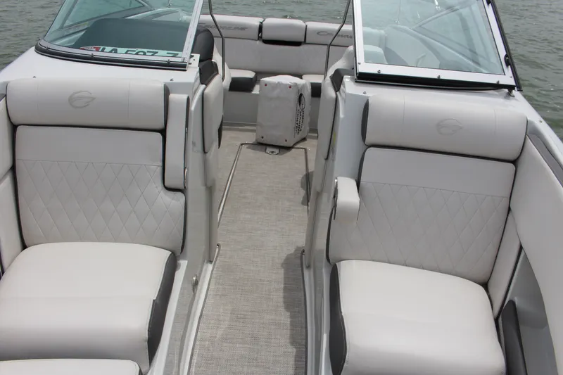 Slide: The Image of Crownline Boats 240 SS 2022 - 30