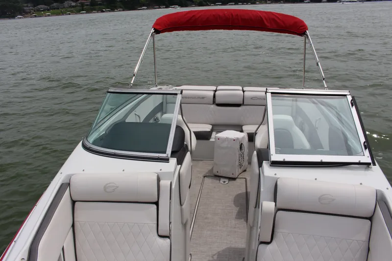 Slide: The Image of Crownline Boats 240 SS 2022 - 34