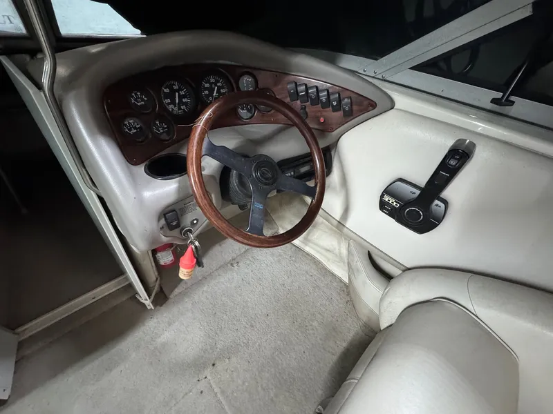 Slide: The Image of Crownline Boats 248 1998 - 6