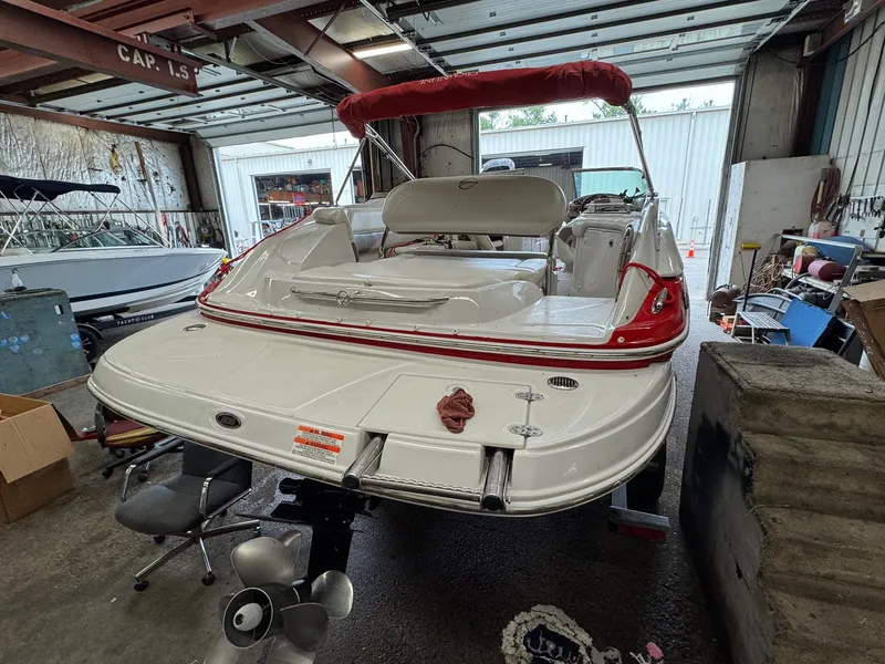 Slide: The Image of Crownline Boats 252EX 2011 - 3