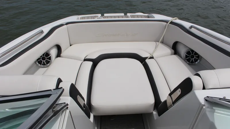 Slide: The Image of Crownline Boats 260 SS 2024 - 37