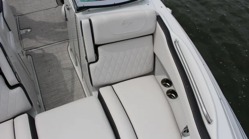 Slide: The Image of Crownline Boats 260 SS 2024 - 41