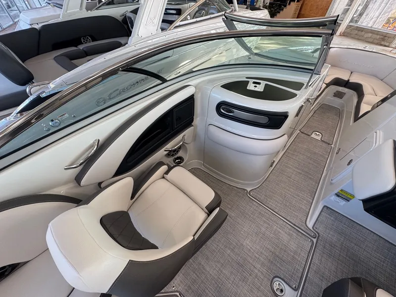 Slide: The Image of Crownline Boats 260 SS 2024 - 11