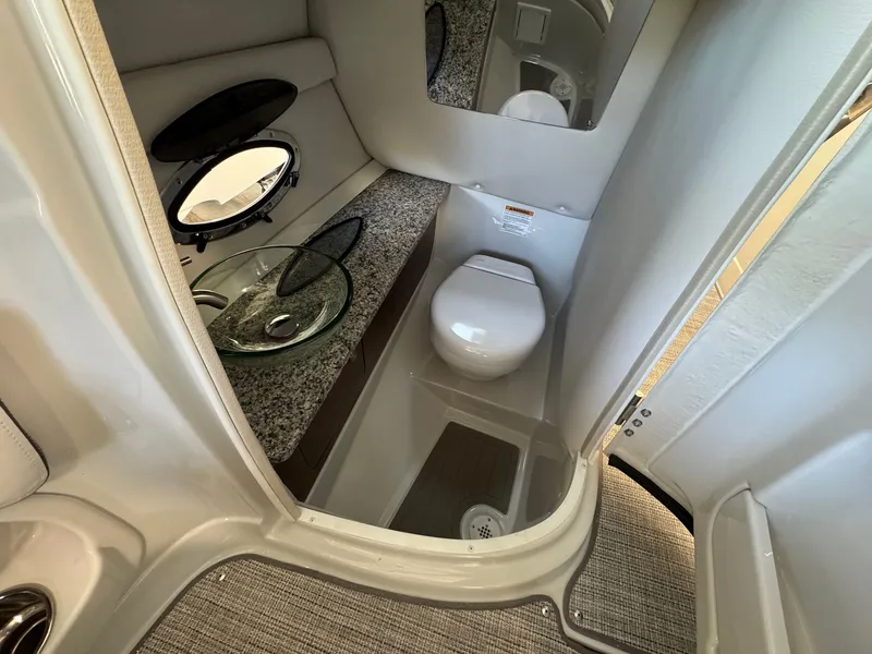 Slide: The Image of Crownline Boats 260 SS 2025 - 12