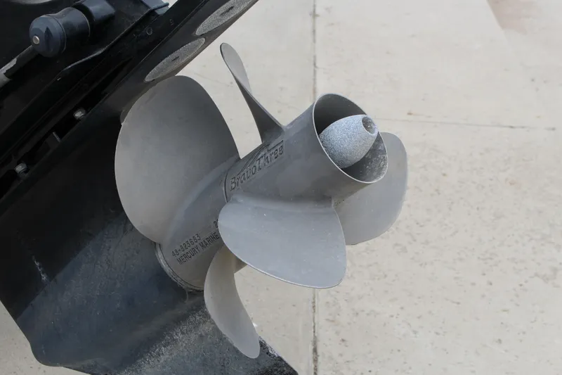 Slide: The Image of Crownline Boats 266 2005 - 22