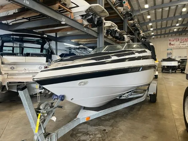 Slide: The Image of Crownline Boats 266 2005 - 3