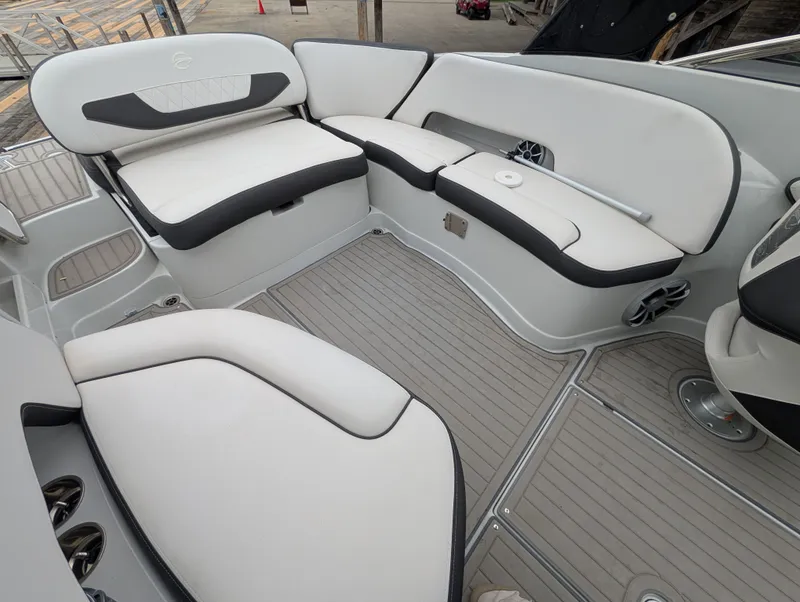 Slide: The Image of Crownline Boats 290SS 2024 - 25