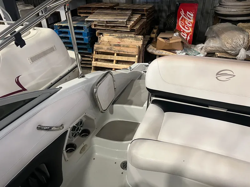 Slide: The Image of Crownline Boats Eclipse E1 2013 - 19