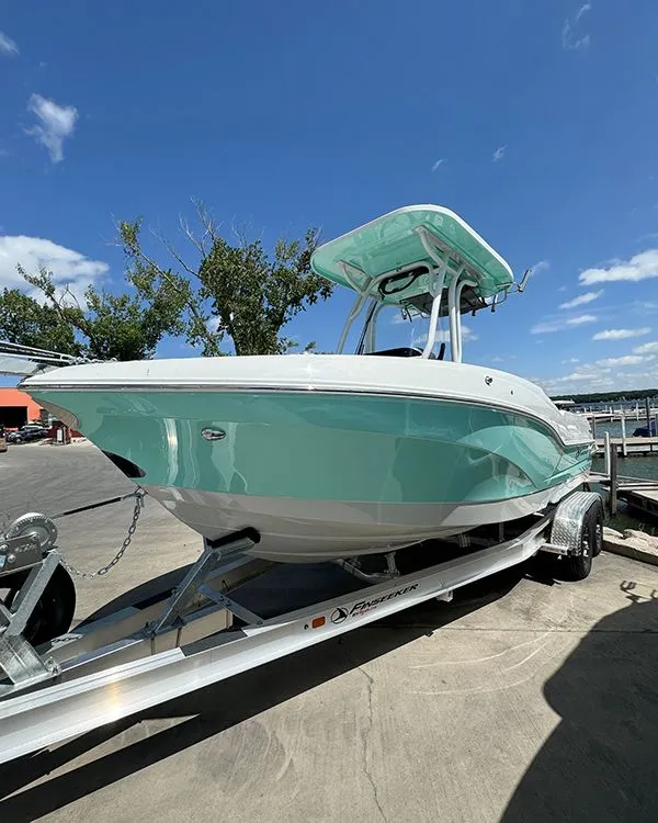 The Image of Crownline Boats Finseeker 230CC 2025 - 1