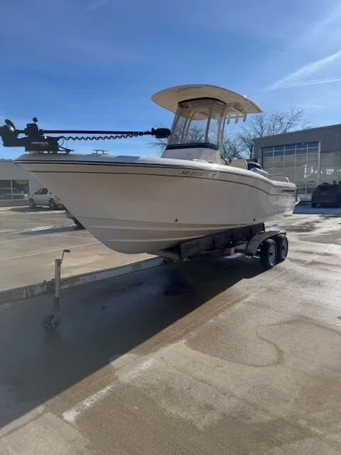 Slide: The Image of Grady-White Fisherman 216 2024 - 3