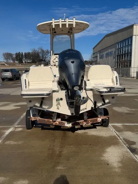 Slide: The Image of Grady-White Fisherman 216 2024 - 6